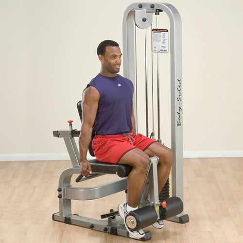 MAQUINA DE EXTENSION DE PIERNAS PRO CLUB LINE SLE200G