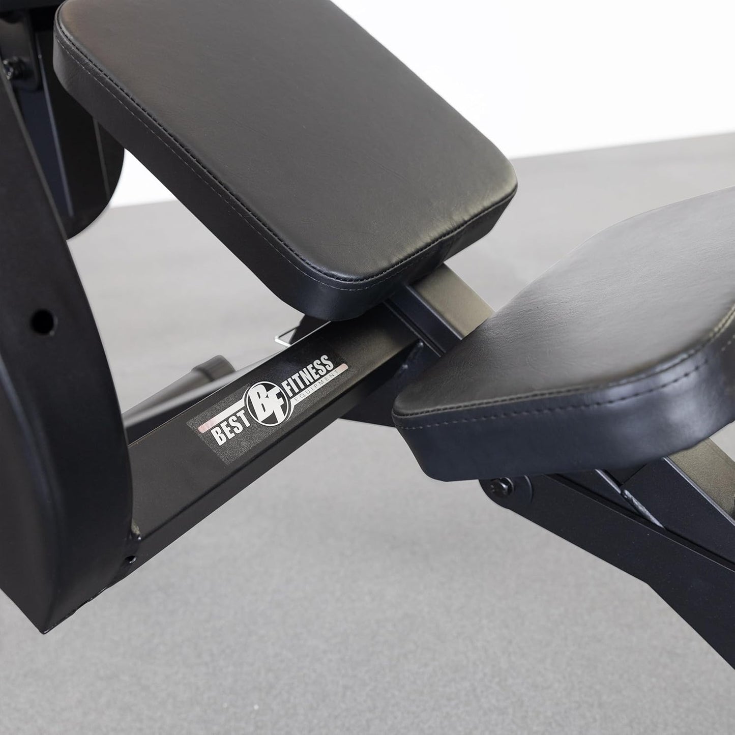 BODY-SOLID SEMI-RECLINED ABS BENCH BFAB20
