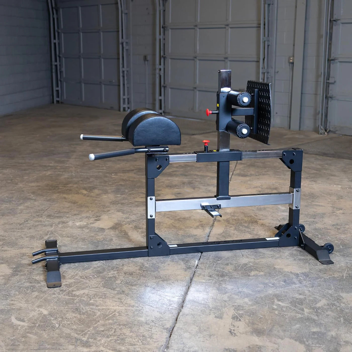 MÁQUINA DE ABDOMINAL, BUTT E PERNAS BODY-SOLID SGH500