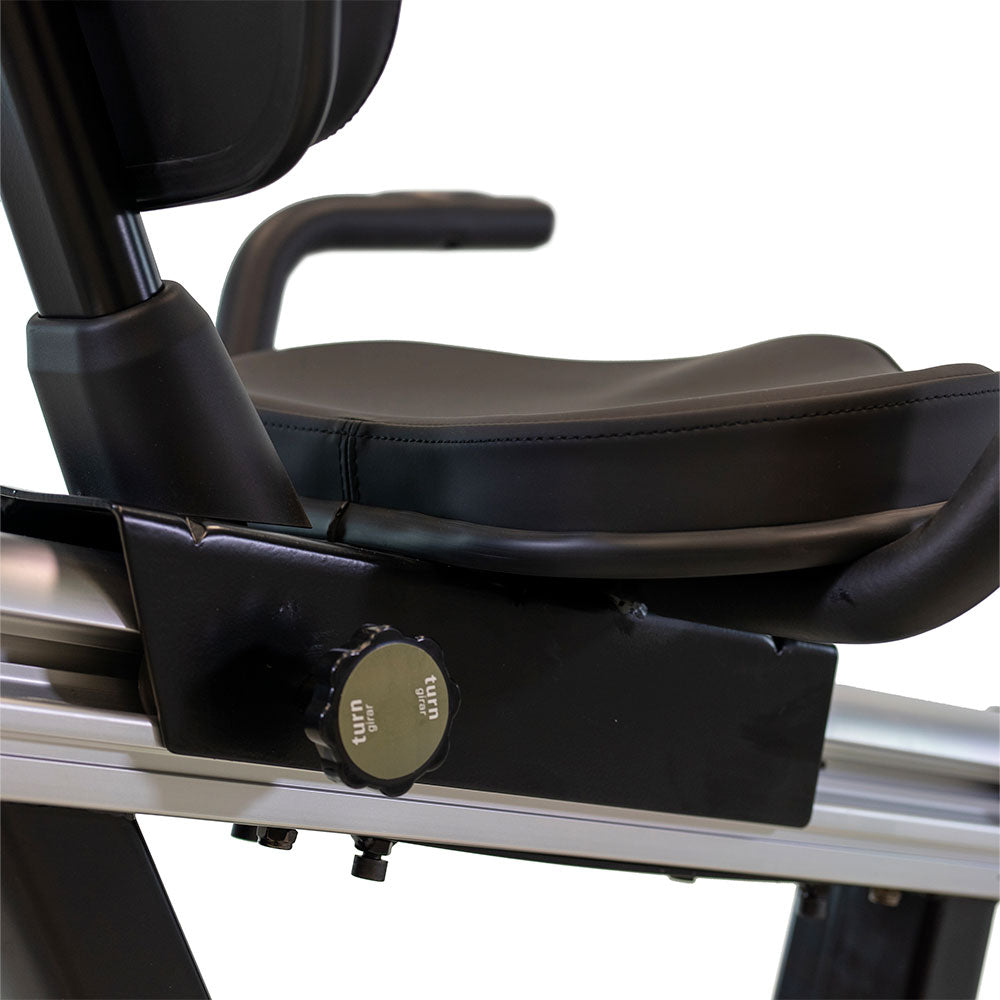 Ajustes del sillín de la Bicicleta reclinada TFR ERGO multimedia H651TFT BH Fitness