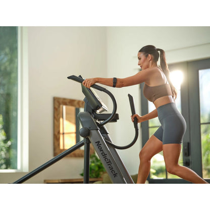 NordicTrack Elíptica X16 con Pantalla Táctil de 16"