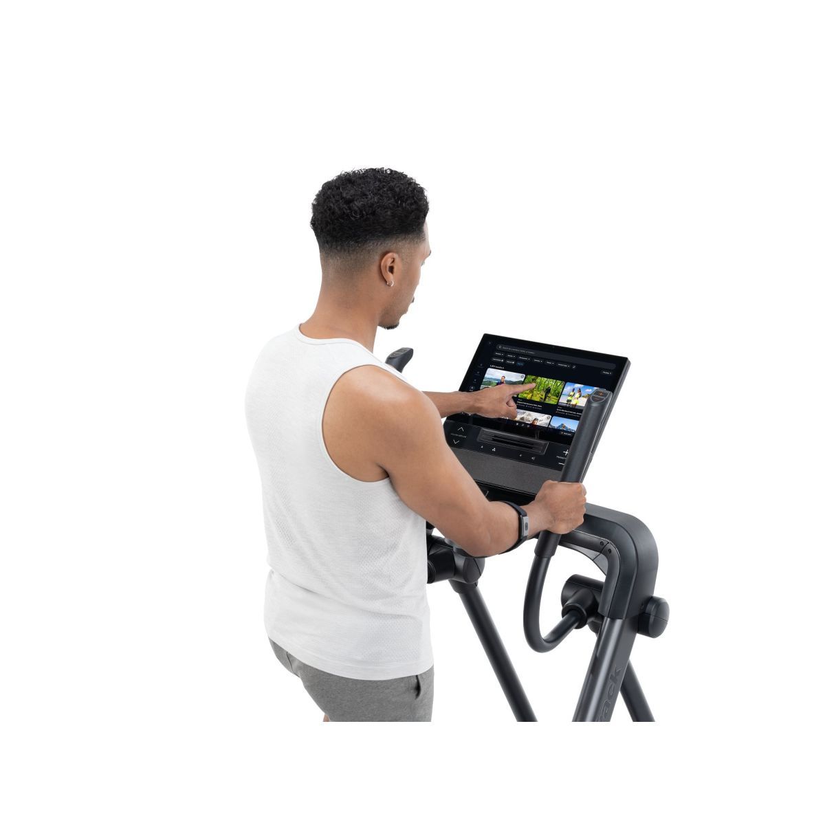 NordicTrack Elíptica X16 con Pantalla Táctil de 16"