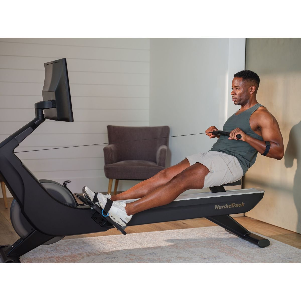 Remo de Aire NordicTrack RW900 con Pantalla Táctil HD Pivotante de 24" (Nuevo Modelo)