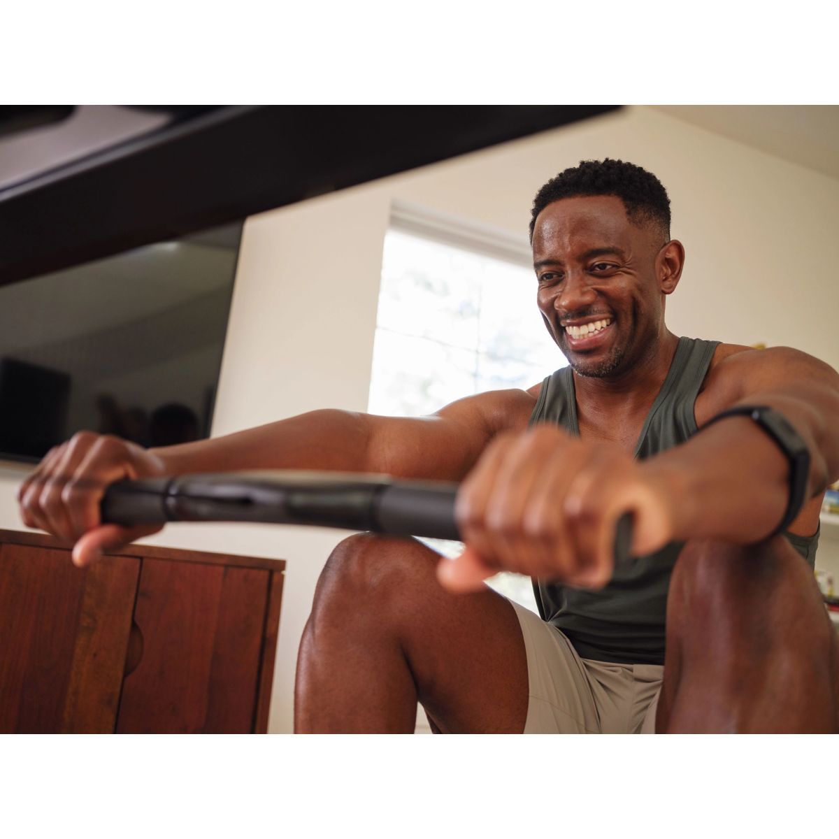 Remo de Aire NordicTrack RW900 con Pantalla Táctil HD Pivotante de 24" (Nuevo Modelo)