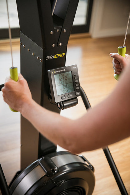 ESQUÍ CONCEPT2 SKIERG CON PLATAFORMA PM5